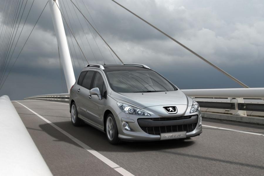  Peugeot 308 SW Prologue Concept 2007 года  (фото 14 из 27)